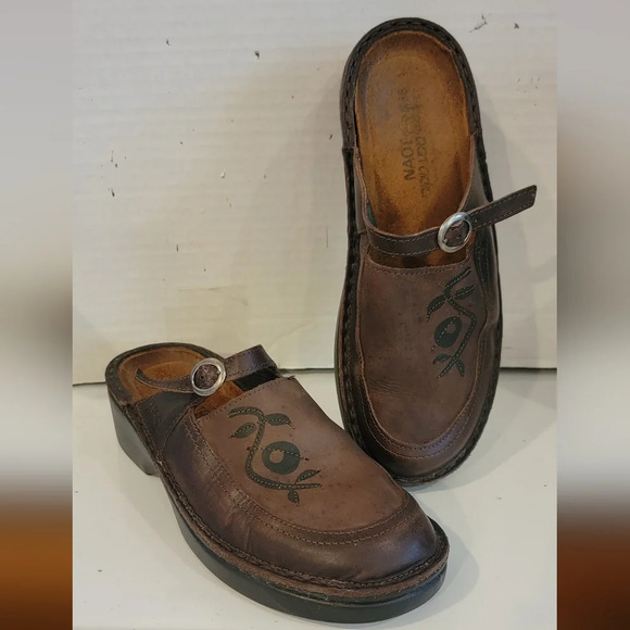NAOT BROWN LEATHER MULES‎ CLOGS (sz US 7 or Euro 38) - Picture 1 of 6